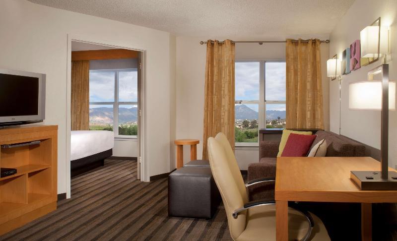 Hyatt House - University Village โคโลราโดสปริงส์ ภายนอก รูปภาพ
