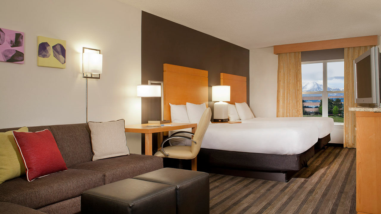 Hyatt House - University Village โคโลราโดสปริงส์ ภายนอก รูปภาพ